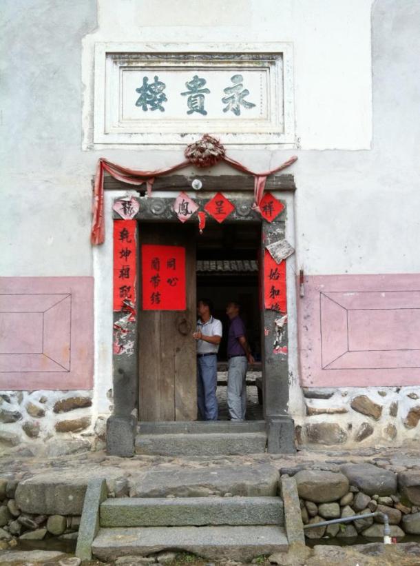 297924_10150367910189663_712694662_7845836_1877948300_n