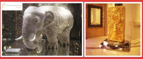 O Elefante de cristal Swaroski, num dos casinos e o totem de 'boas vindas, em ouro! 