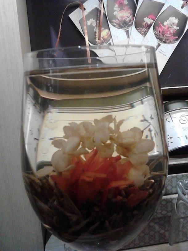 Chá de flores, foto de Renata Fávaro.