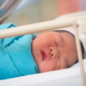 Zuò yuè zi – tradição chinesa pós&nbsp;parto.